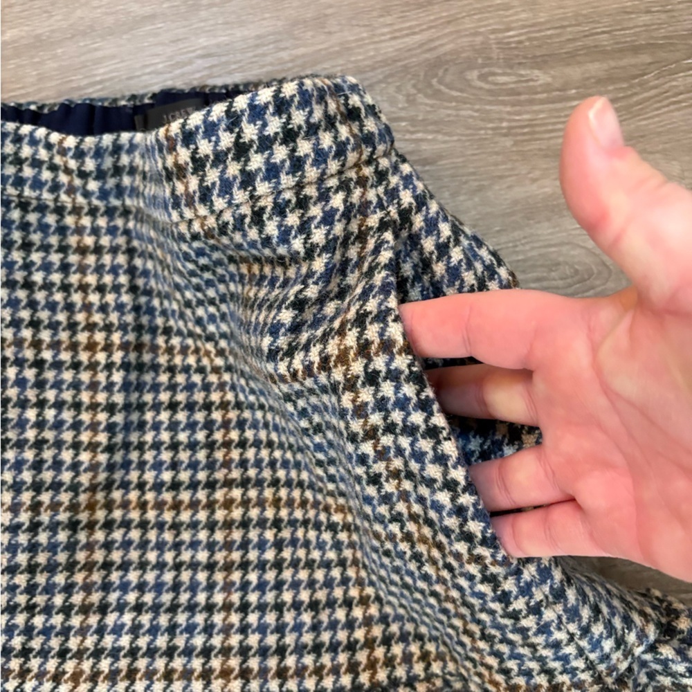 J. Crew Black, Blue, Tan Houndstooth A-Line Skirt Wool Size 2 Ruffle Lined​​ - Picture 5 of 9